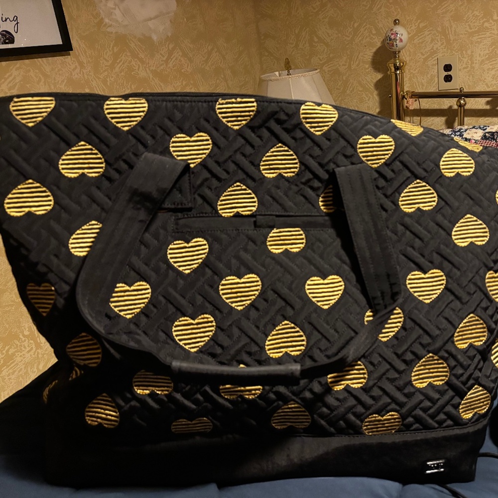 Lug  Black Aerial 2 Gold Heart Tote
